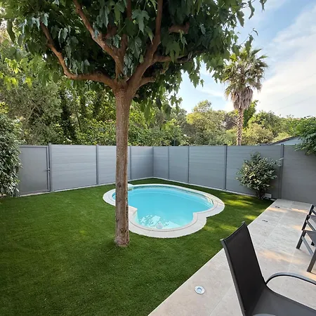 3-bedroom - Garden - Private Pool Apartment Sainte-Maxime