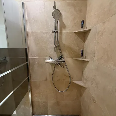 3-bedroom - Garden - Private Pool סן-מקסים